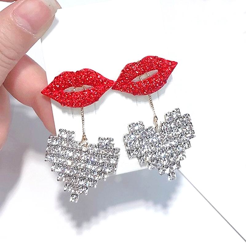Kiss Me Heart Earrings