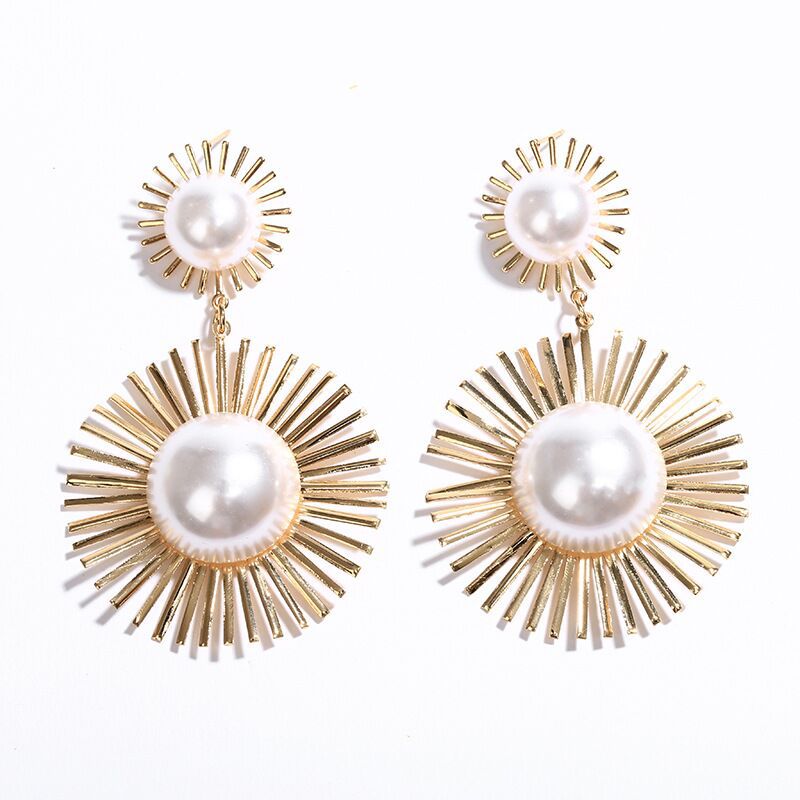 Fan Of Pearl Earrings